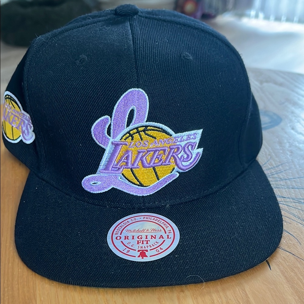 Mitchell and Ness Los Angeles Lakers Black Cap